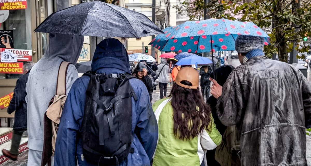 Καιρός αύριο: Ισχυρές βροχές, καταιγίδες και άνεμοι 8 μποφόρ