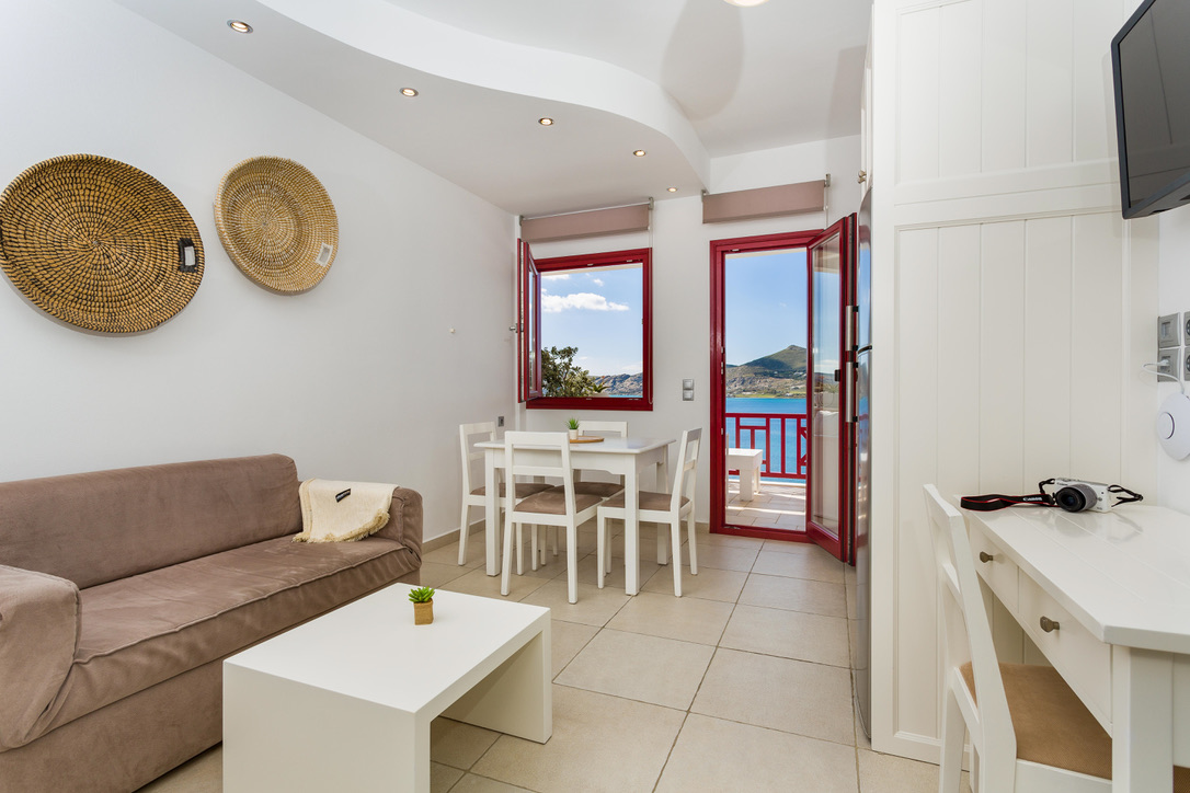 Πάρος – Αντίπαρος: Τα στολίδια των Κυκλάδων