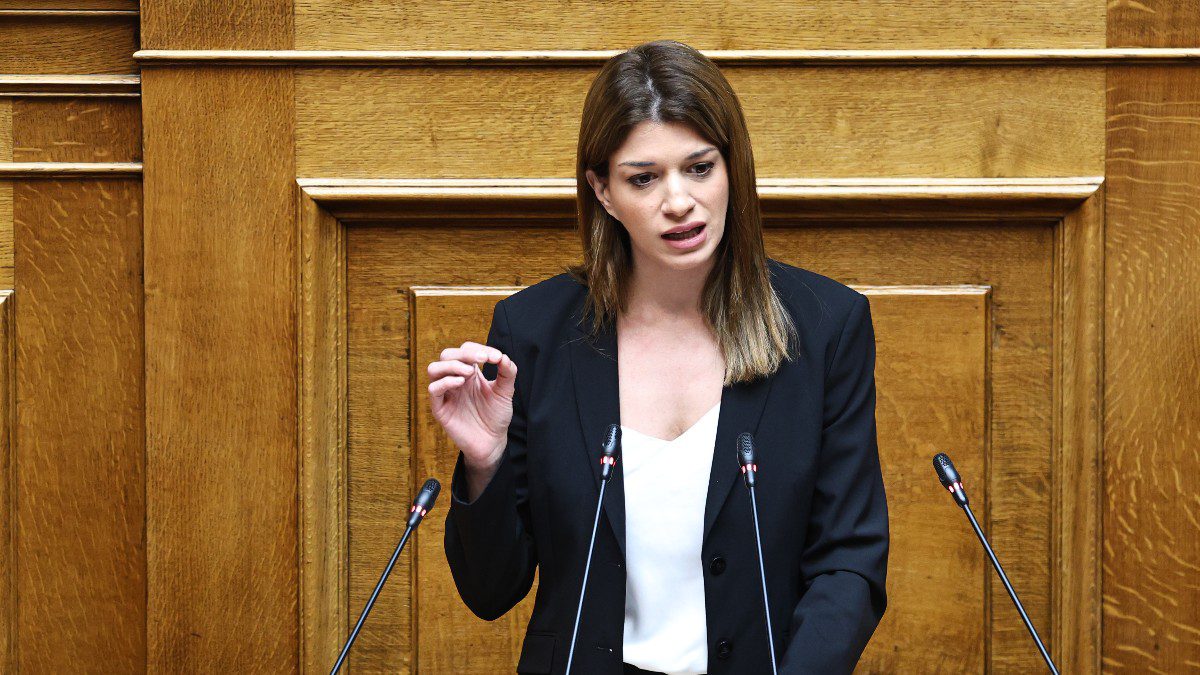 Κατερίνα Νοτοπούλου: Η συγκλονιστική εξομολόγηση της βουλευτή για την αναπηρία της – «Πρακτικά δεν ακούω»