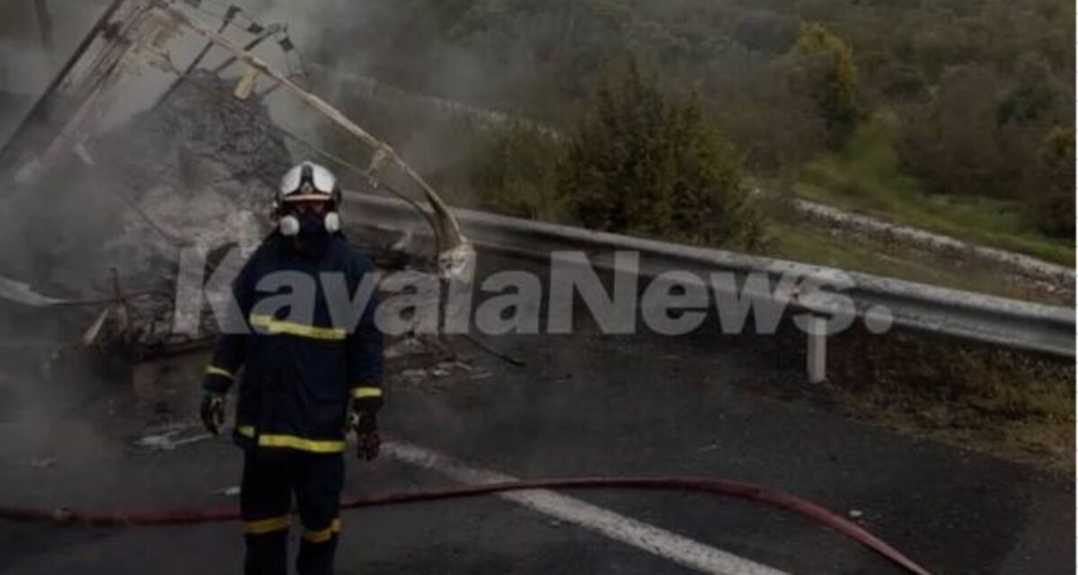Θεσσαλονίκη: Φωτιά σε φορτηγό – Καθυστερήσεις στην Εγνατία Οδό