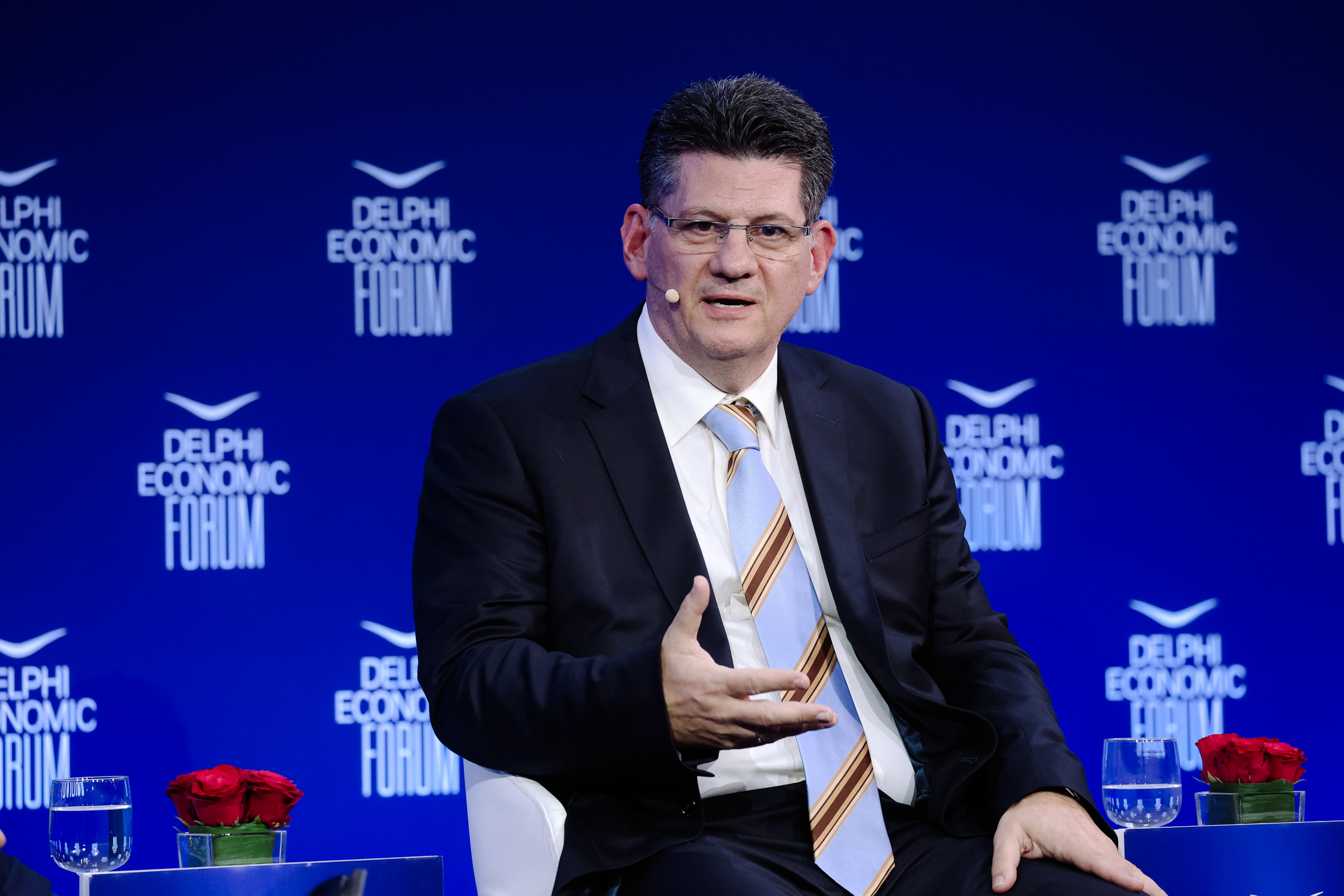 BRIGHTGROUP στο DelphiEconomicForumXI: 1,5 δισ. δεδομένα, 5 δισ. κεφάλαια και το μέλλον του ψηφιακού μετασχηματισμού