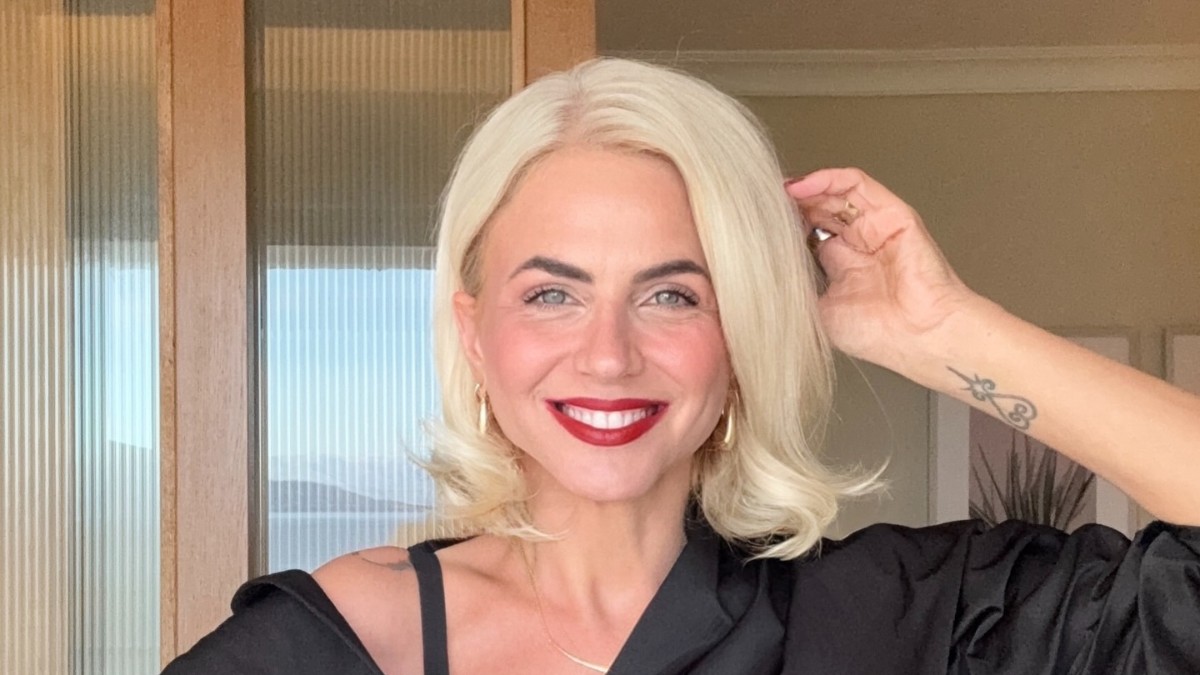 Χριστίνα Κοντοβά: Μαγευτικές στιγμές με την κόρη της το Πάσχα στην Κέρκυρα