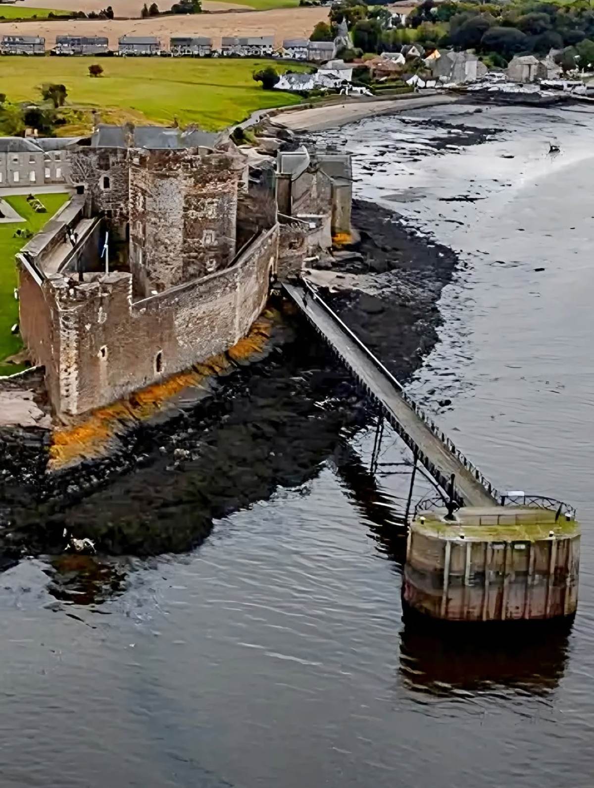 Μαρία Κορινθίου Γιώργος Καραθανάσης
