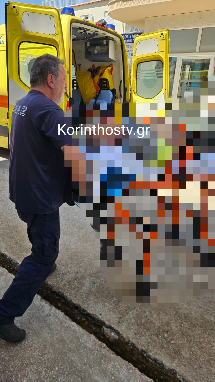 Αστυνομικός της ΟΠΚΕ Κορινθίας, εκτός υπηρεσίας, έσωσε άνδρα με ΚΑΡΠΑ