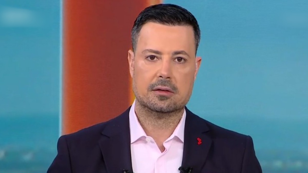 Αντίλαλος μπουζουκιού στην εκπομπή του Κουσουλού: «Με ακούς γλυκιά μου κοπέλα…»