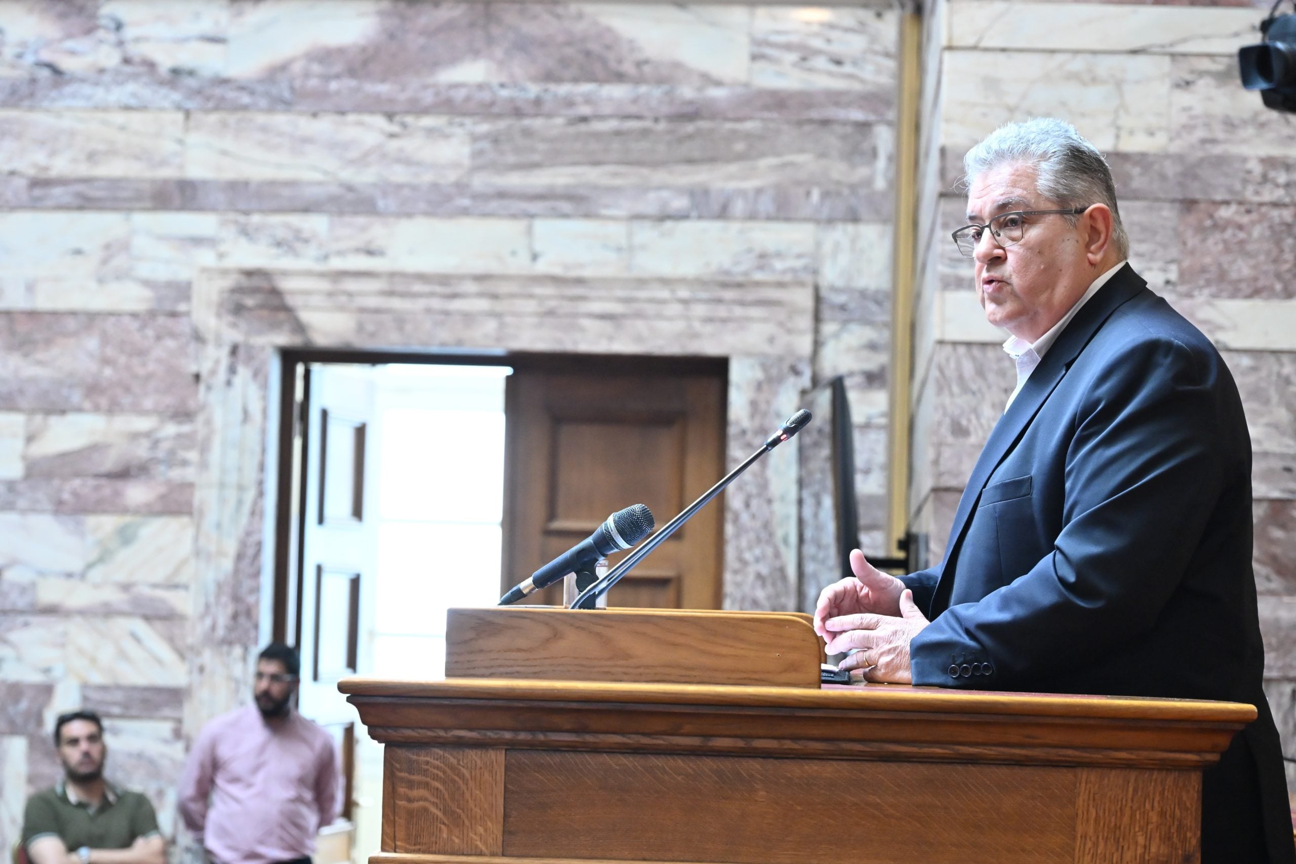 Κουτσούμπας: Υποστηρίζουμε την Εξεταστική για υποκλοπές με δική μας προσέγγιση – Οι απόψεις του ΚΚΕ για αντιπυρική θωράκιση