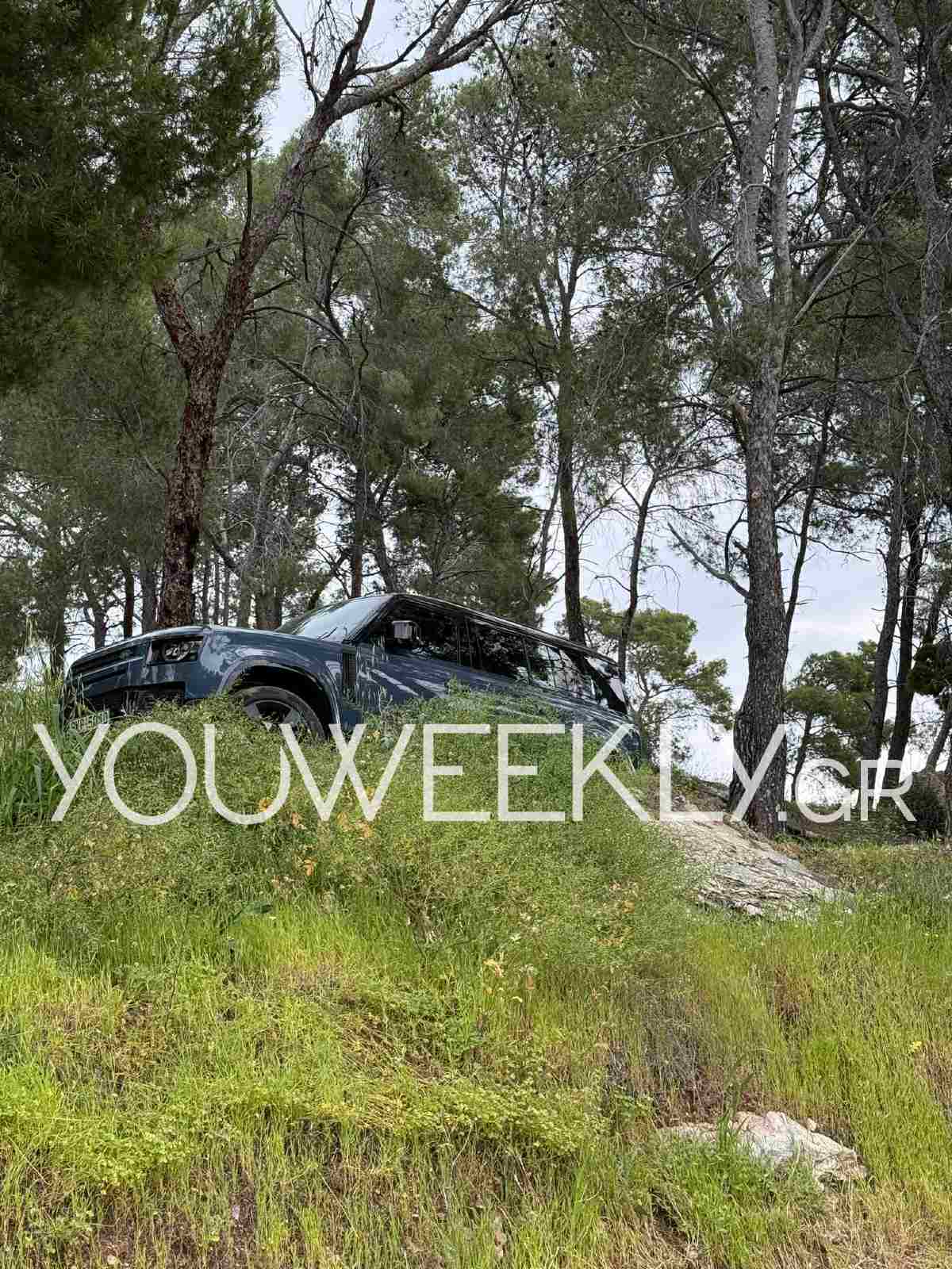 Κρασσάς: Πάσχα στον Πόρο χωρίς την Καγιά - Αποκλειστικές φωτογραφίες από το ξενοδοχείο που έμεινε και το πανάκριβο αμάξι του