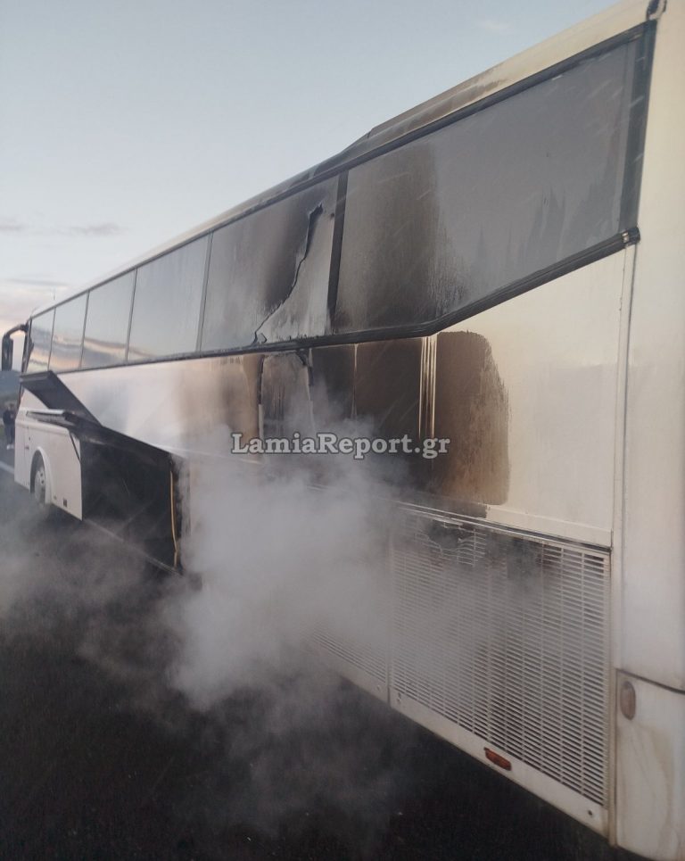 Καρδίτσα: Πυρκαγιά σε λεωφορείο ΚΤΕΛ κοντά στη Ξυνιάδα – Δείτε το βίντεο 2 ΚΤΕΛ