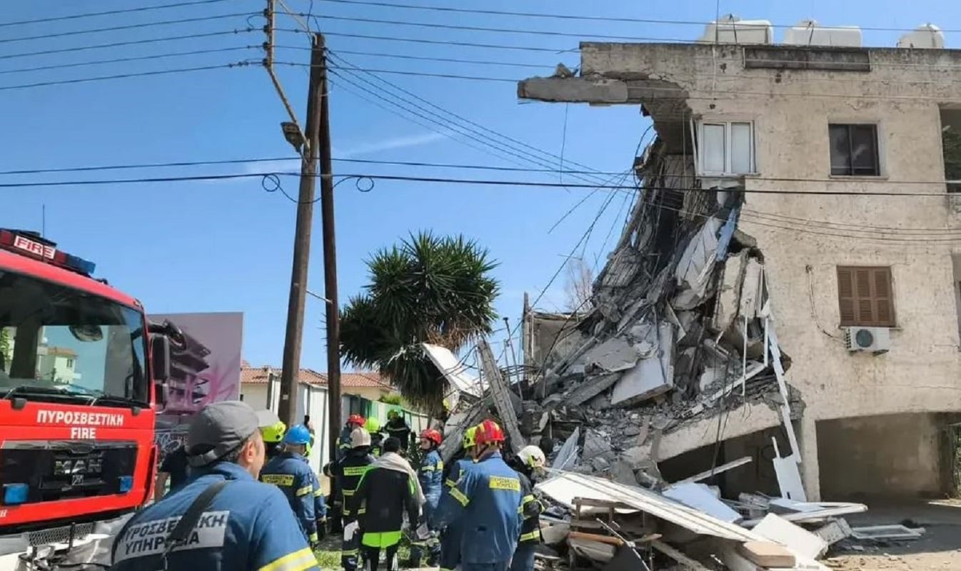 Κύπρος: Εντατικές έρευνες με drone και σκύλους Κ9 για παγιδευμένους στο κτίριο που κατέρρευσε – Συγκλονιστικές μαρτυρίες