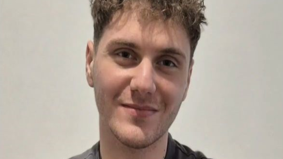 Λευκάδα: Υποτροφία για μαθητή που πήγαινε για 6 χρόνια με καΐκι στο σχολείο