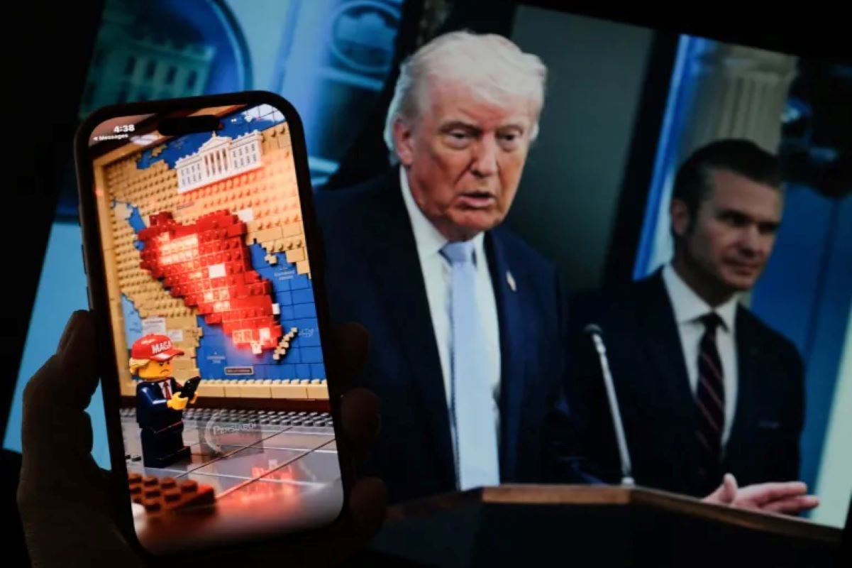 YouTube: «Έριξε» φιλοϊρανικό κανάλι με βίντεο Lego που σατίριζαν τον Τραμπ – Η απάντηση της Τεχεράνης