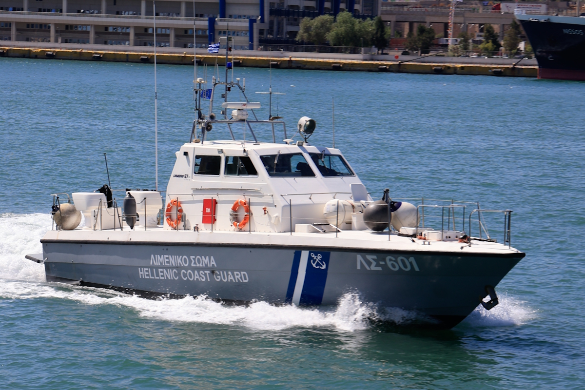 Κρήτη: 94 μετανάστες βρέθηκαν σε λέμβους στους Καλούς Λιμένες – Συναγερμός από τρία ξεχωριστά περιστατικά