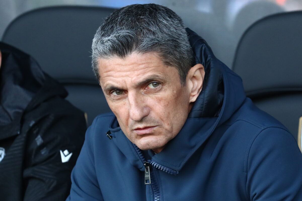 Ο Λουτσέσκου στο Βουκουρέστι για τον πατέρα του: «Πρόκειται για δύσκολη κατάσταση»