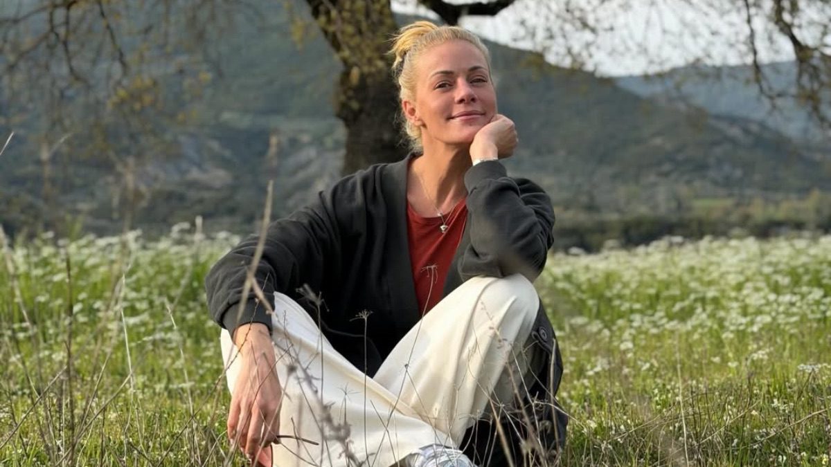 Η Ζέτα Μακρυπούλια αποκάλυψε τον τόπο καταγωγής της με μια υπέροχη φωτογραφία