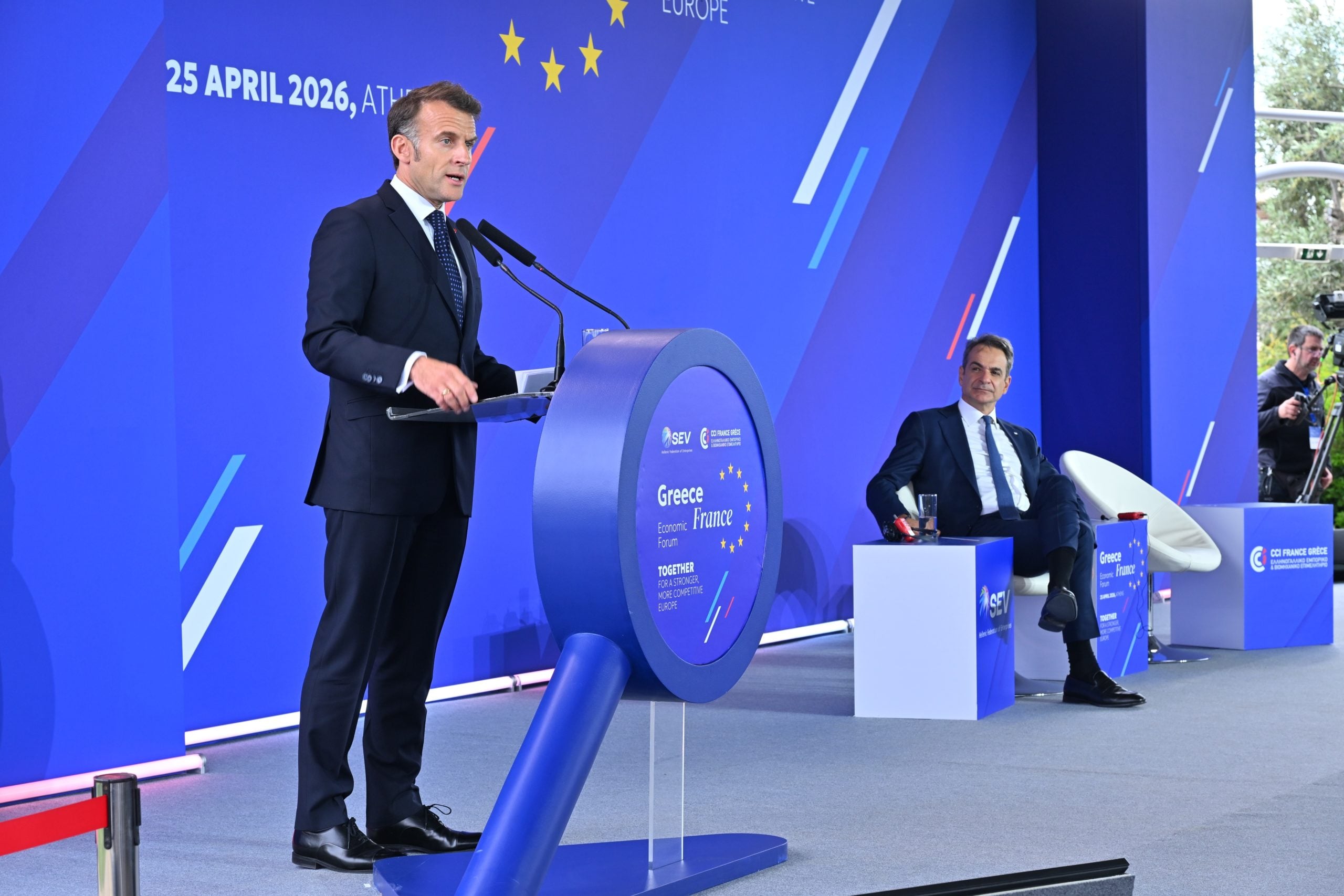 Μακρόν στο ελληνογαλλικό Οικονομικό Φόρουμ: Η Ελλάδα ως υπόδειγμα οικονομικής ανάπτυξης