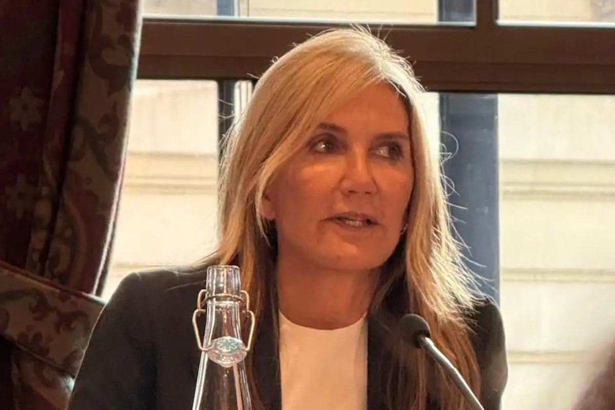 Μαρέβα Γκραμπόφσκι Μητσοτάκη για το ελληνικό age ban στα παιδιά: Ας προφυλάξουμε τα παιδιά από τον εθιστικό αλγόριθμο