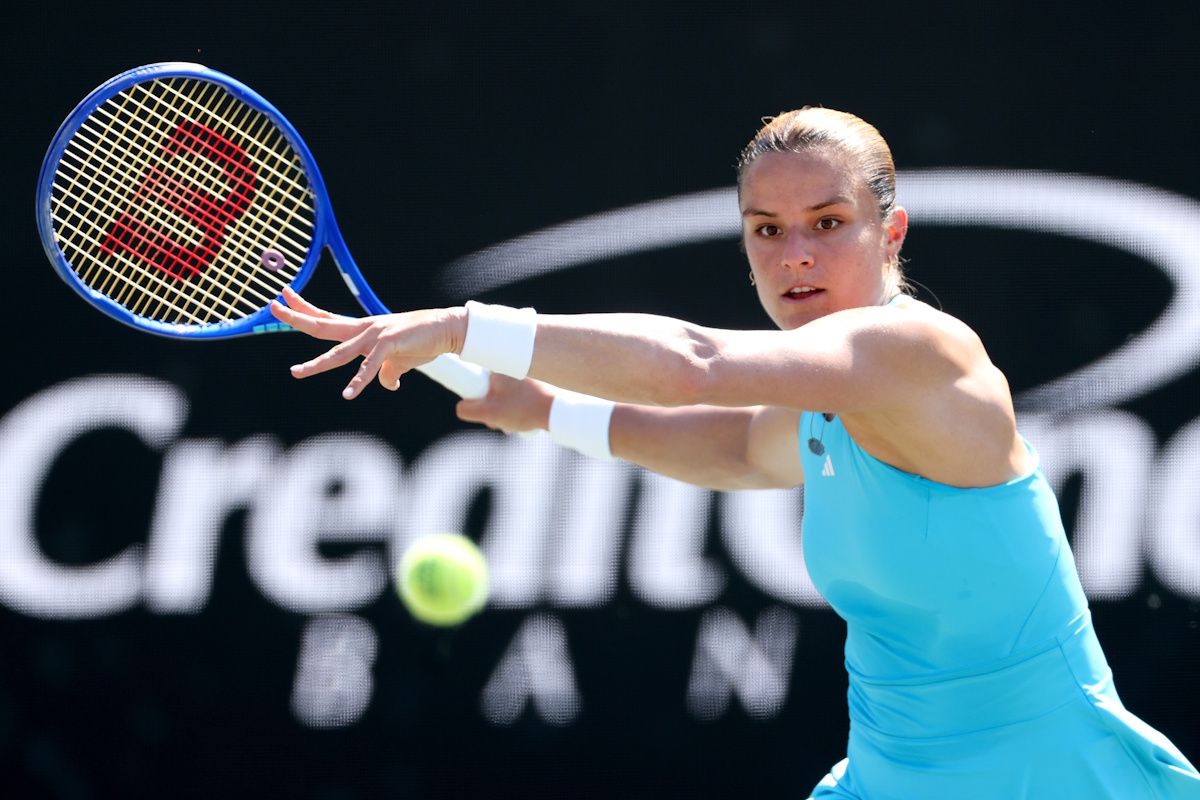 Καρολίνα Πλίσκοβα – Μαρία Σάκκαρη 2-0: Ηττήθηκε η Ελληνίδα τενίστρια στις «64» του Madrid Open