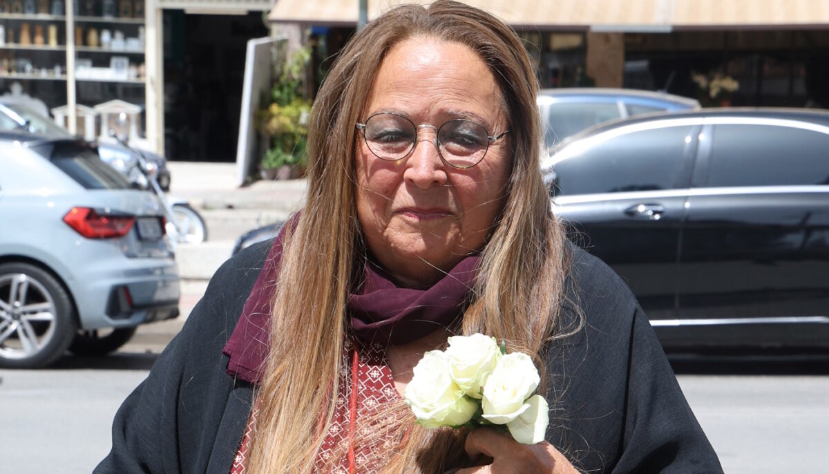 Η Μαρίζα Κωχ στο νοσοκομείο: Σας γράφω ακινητοποιημένη σε κρεβάτι ορθοπεδικής κλινικής