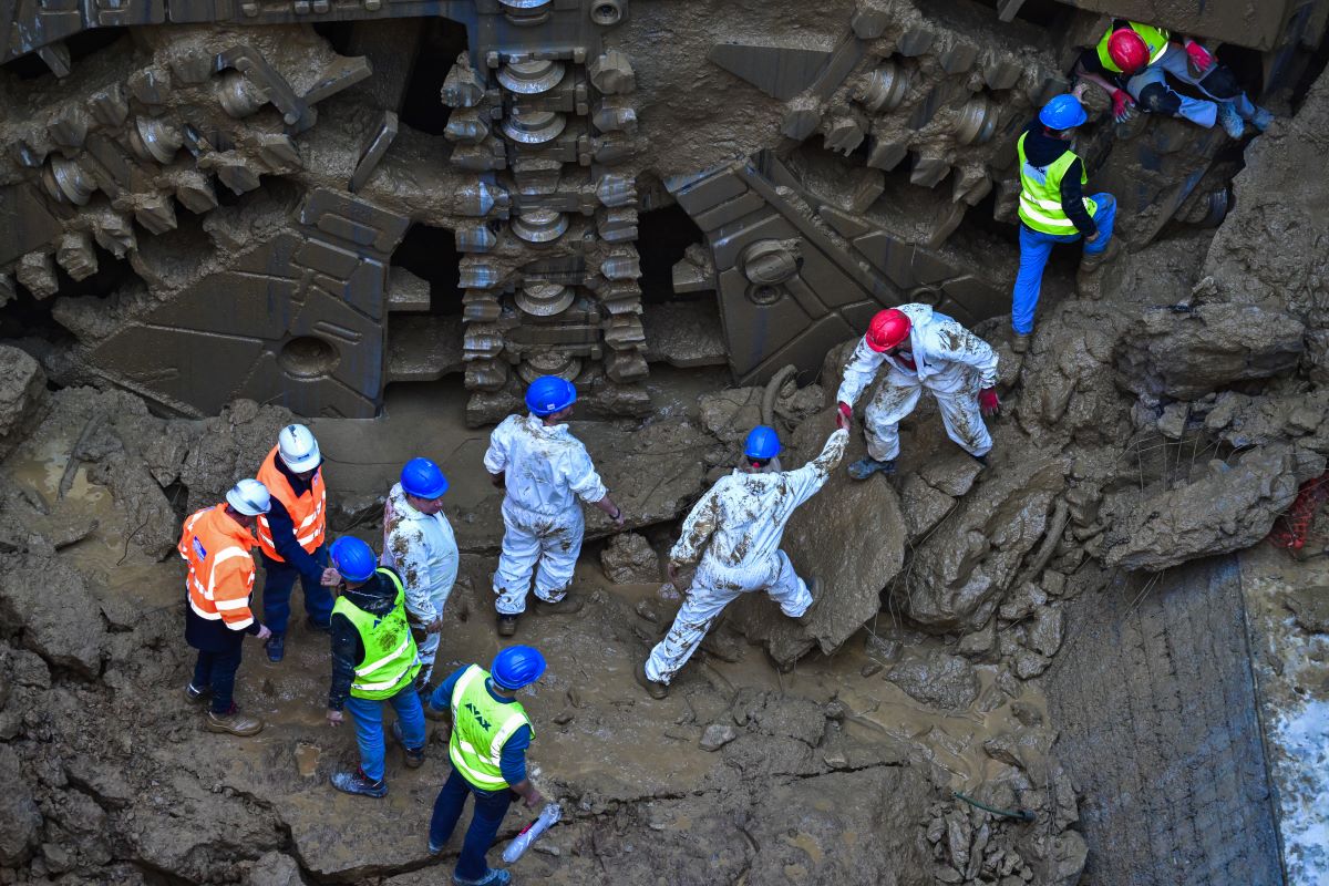 Πώς θα κινηθούν σήμερα Τρίτη του Πάσχα μετρό, λεωφορεία και τραμ – Τα δρομολόγια μέχρι και την Τετάρτη