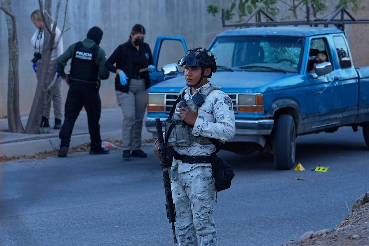 Χάος στο Μεξικό: Οδοφράγματα και πυροβολισμοί μετά τη σύλληψη αρχηγού καρτέλ ναρκωτικών