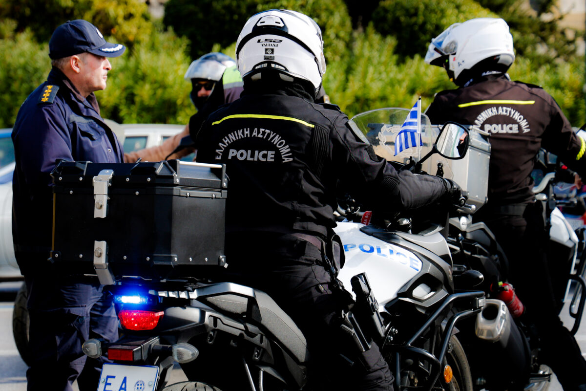 Θεσσαλονίκη: Μοτοσικλετιστής υπερέβη το όριο ταχύτητας κατά 100 χλμ – Πρόστιμο 7.000 ευρώ