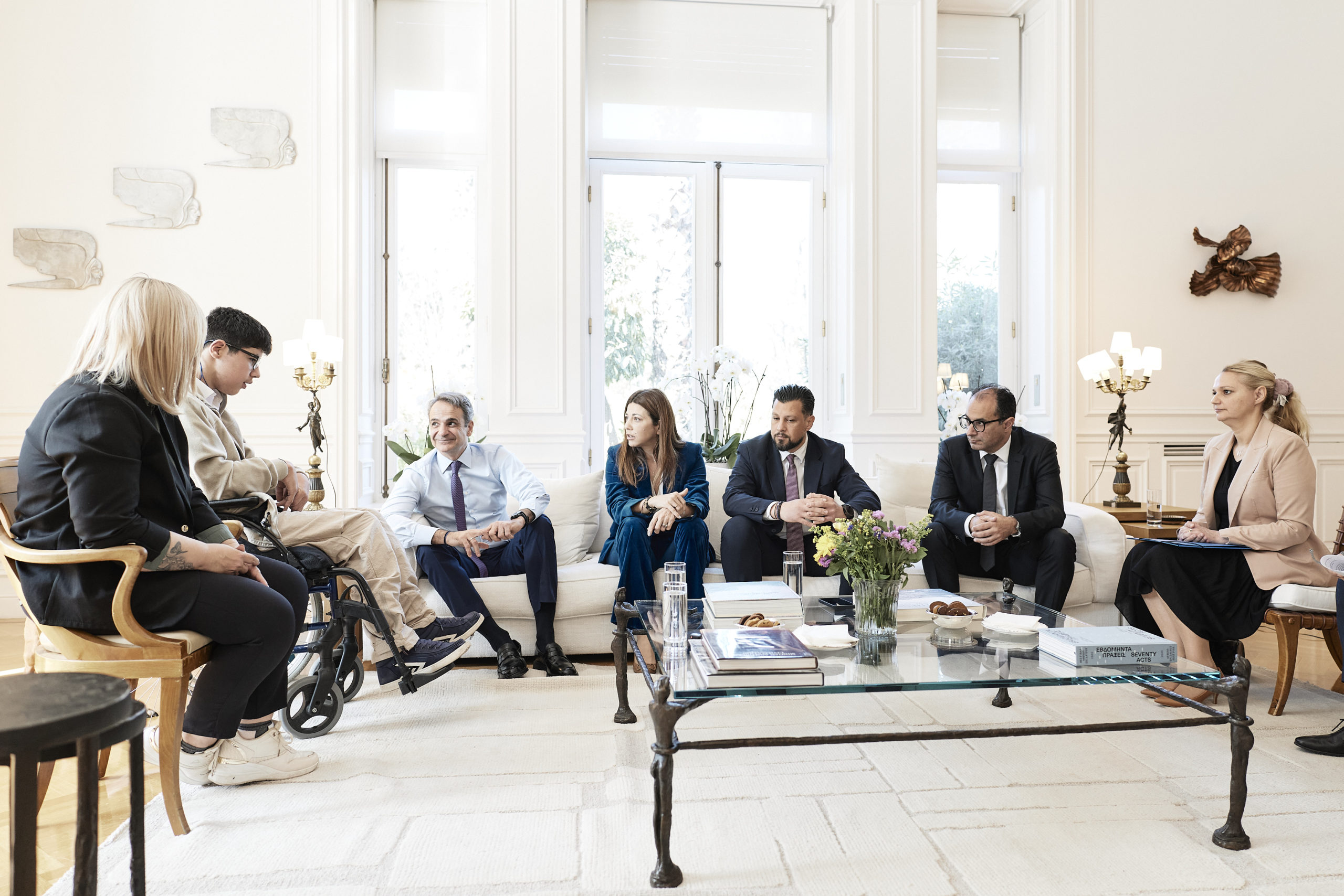 Μητσοτάκης: Η επαφή με μαθητή Ειδικού Σχολείου – «Με άγγιξε η επιστολή σου, γραμμένη με πόνο και ελπίδα»