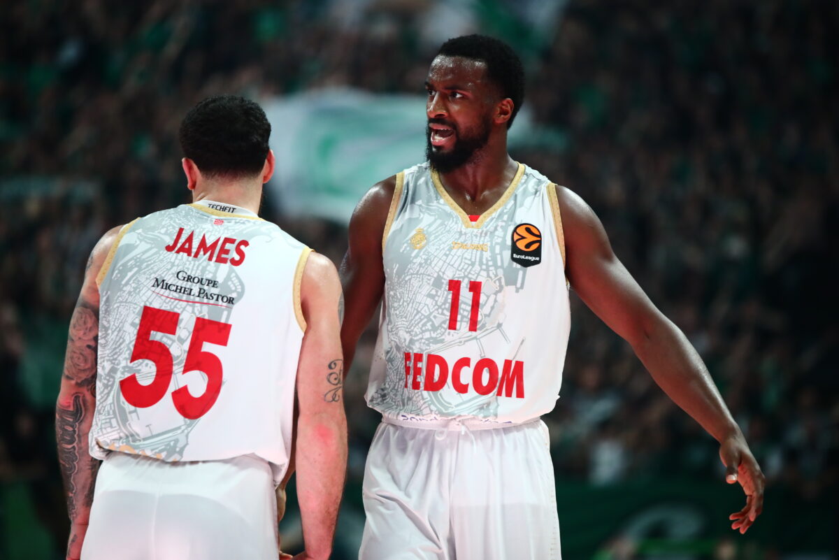 Μονακό: Κατέφθασε με δέκα παίκτες στην Αθήνα για τις αναμετρήσεις με τον Ολυμπιακό