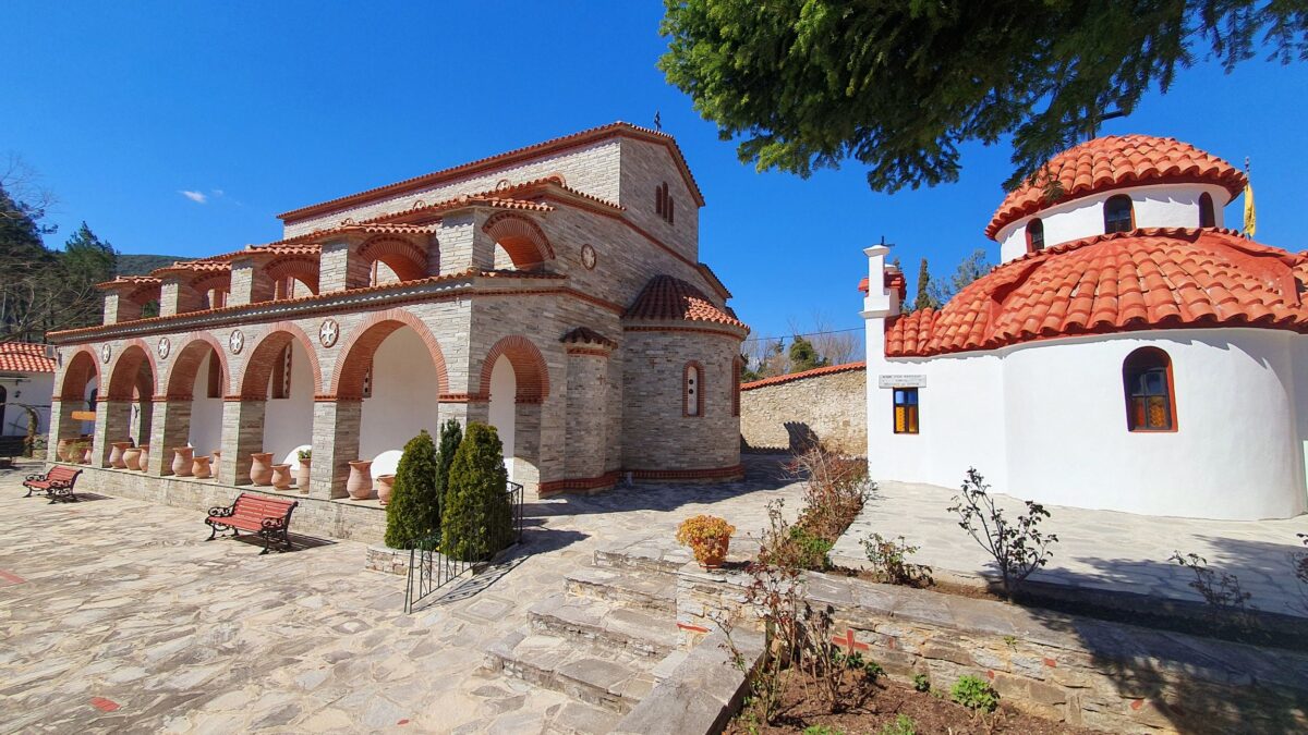 Πάσχα σε μαγευτικούς τόπους και φυσικά τοπία της Βόρειας Ελλάδας – Ιστορικές εκκλησίες και μοναστήρια 11 Πάσχα σε μαγευτικούς τόπους και φυσικά τοπία της Βόρειας Ελλάδας – Ιστορικές εκκλησίες και μοναστήρια