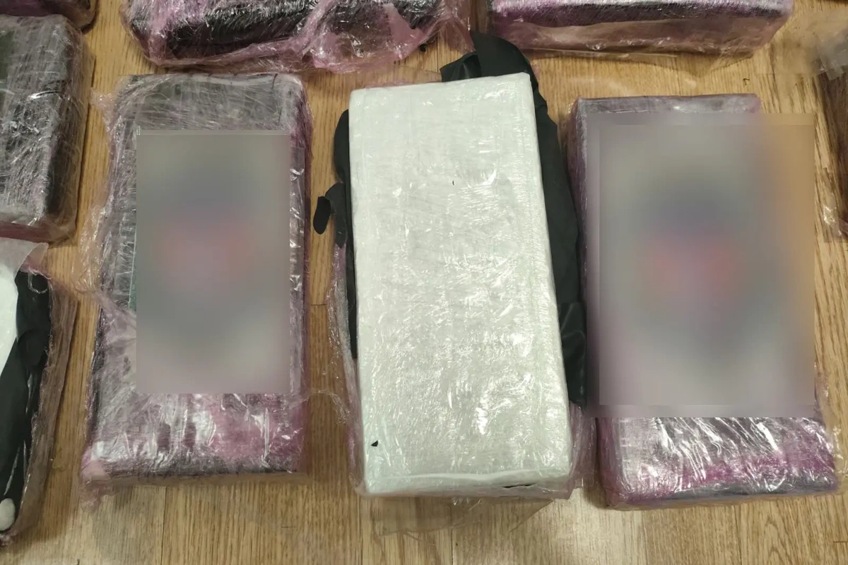 Εξαρθρώθηκε σπείρα με 27 κιλά κοκαΐνη - Δρούσε σε διάφορες περιοχές του Πειραιά