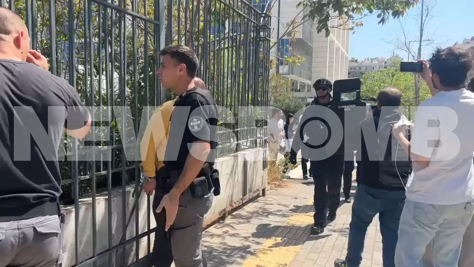 Νέα πλάνα από την επιχείρηση σύλληψης του 89χρονου