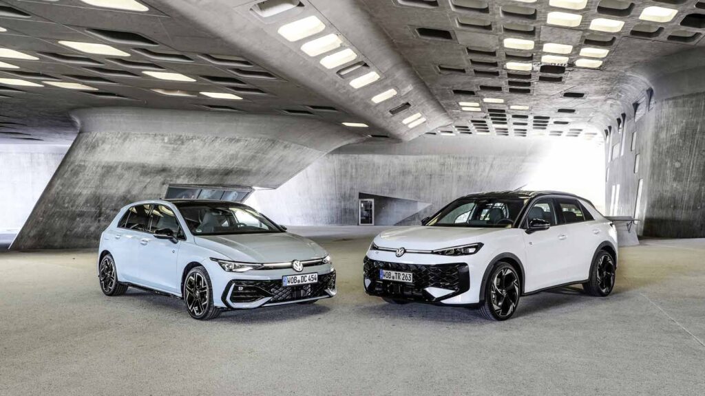 Νέες full υβριδικές εκδόσεις VW Golf και T-Roc