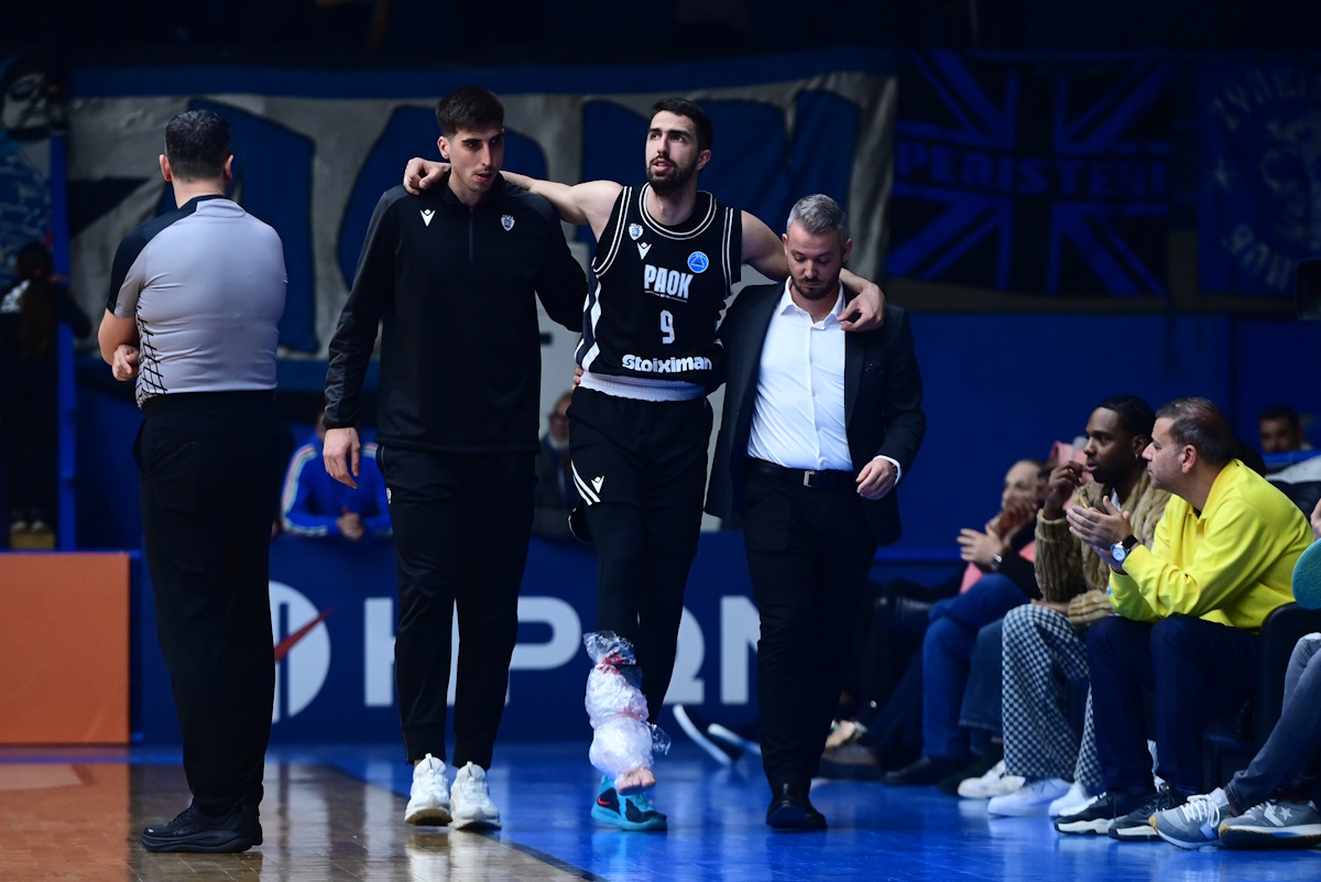 Ο Νίκος Χουγκάζ του ΠΑΟΚ υποβάλλεται σε επέμβαση και χάνει την υπόλοιπη μπασκετική χρονιά