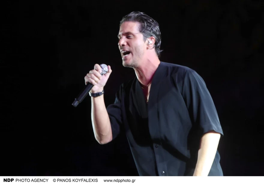 Ο Νίκος Οικονομόπουλος σε μια προσωπική αποκάλυψη για την πίστη του – Το μήνυμά του 5 Νίκος Οικονομόπουλος