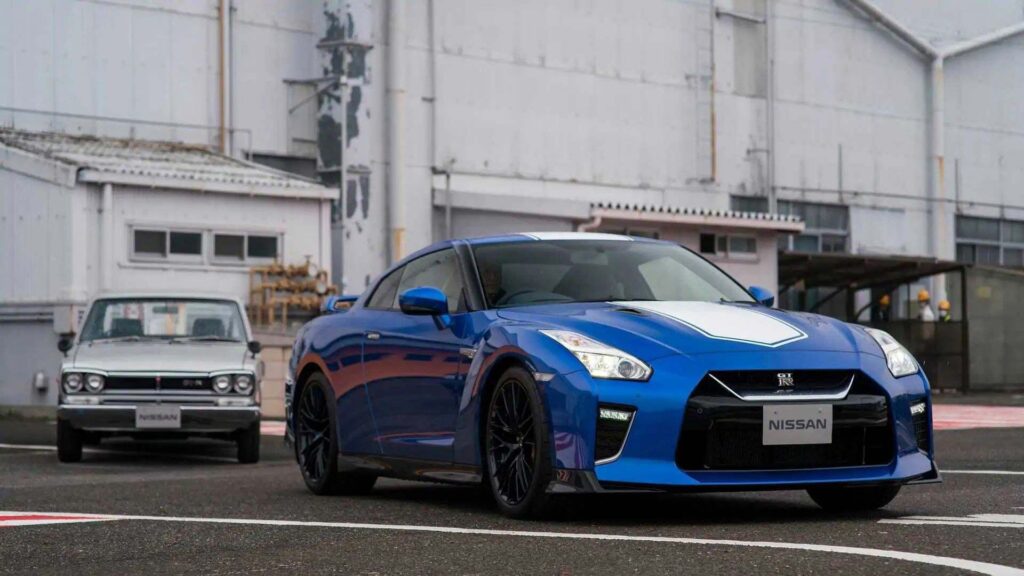 Nissan GT-R