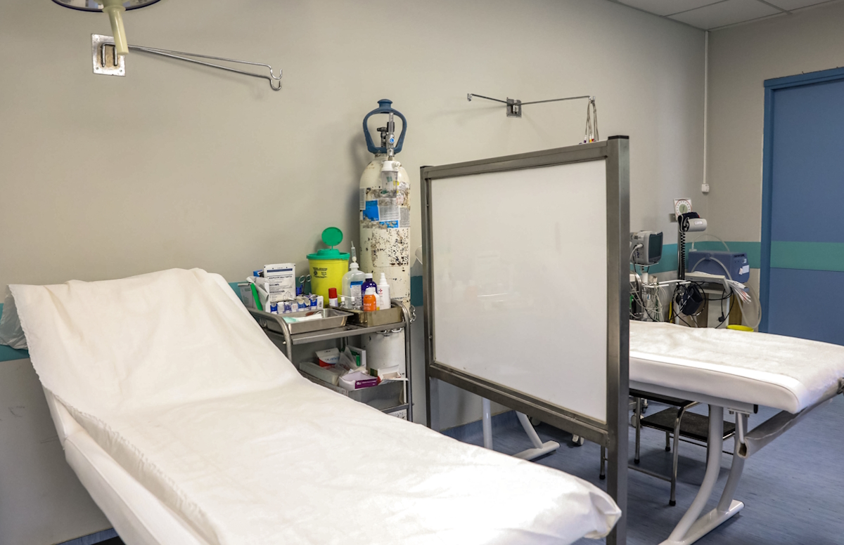 Ρόδος: Αποφυλάκιση γυναικολόγου καταδικασμένου για βιασμό και ασέλγεια 21 γυναικών