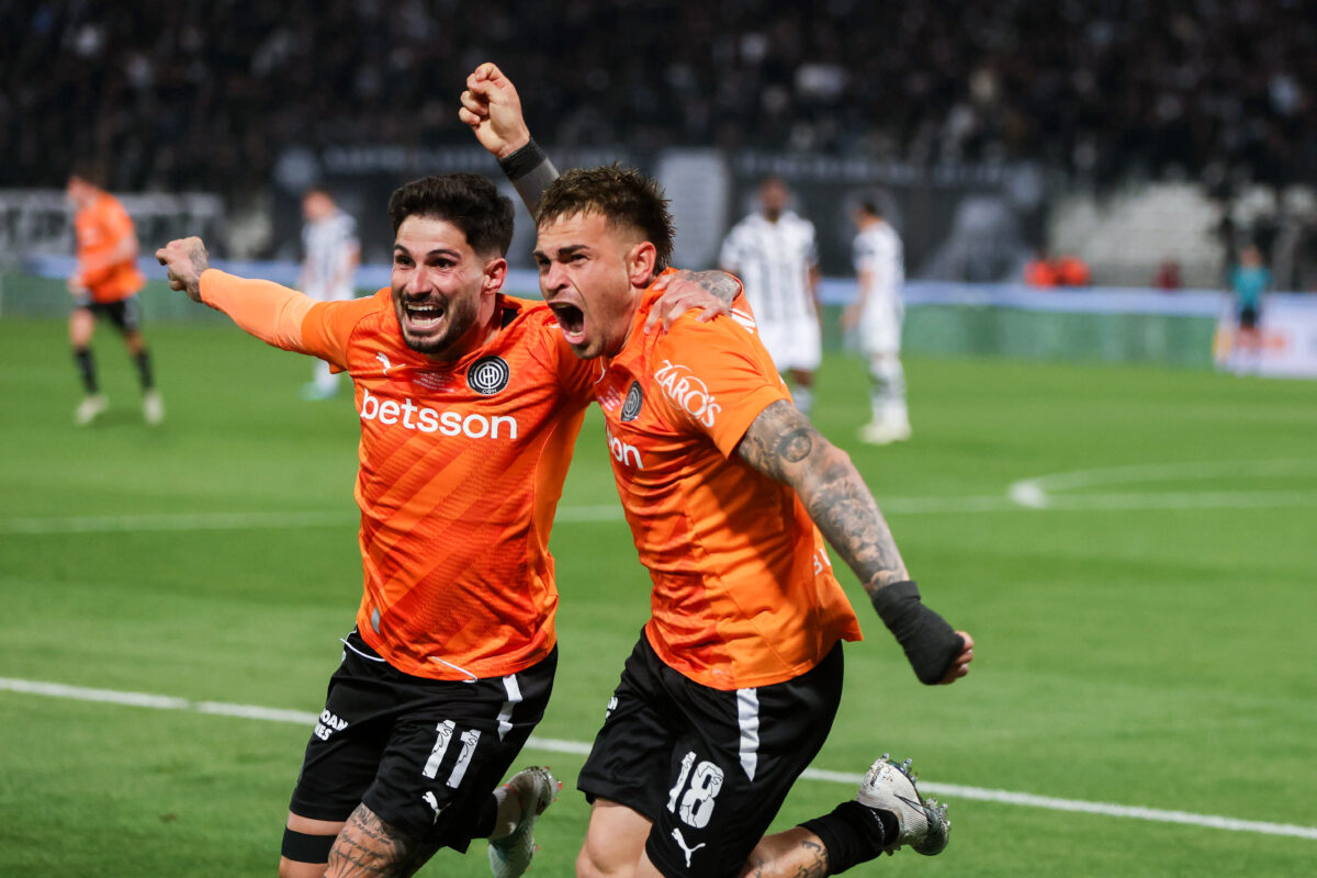 Ο ΟΦΗ κατέκτησε το Κύπελλο Ελλάδας Betsson και εξασφάλισε συμμετοχή στο Europa League, ολοκληρώνοντας τα πλέι οφ 5-8 της Super League.