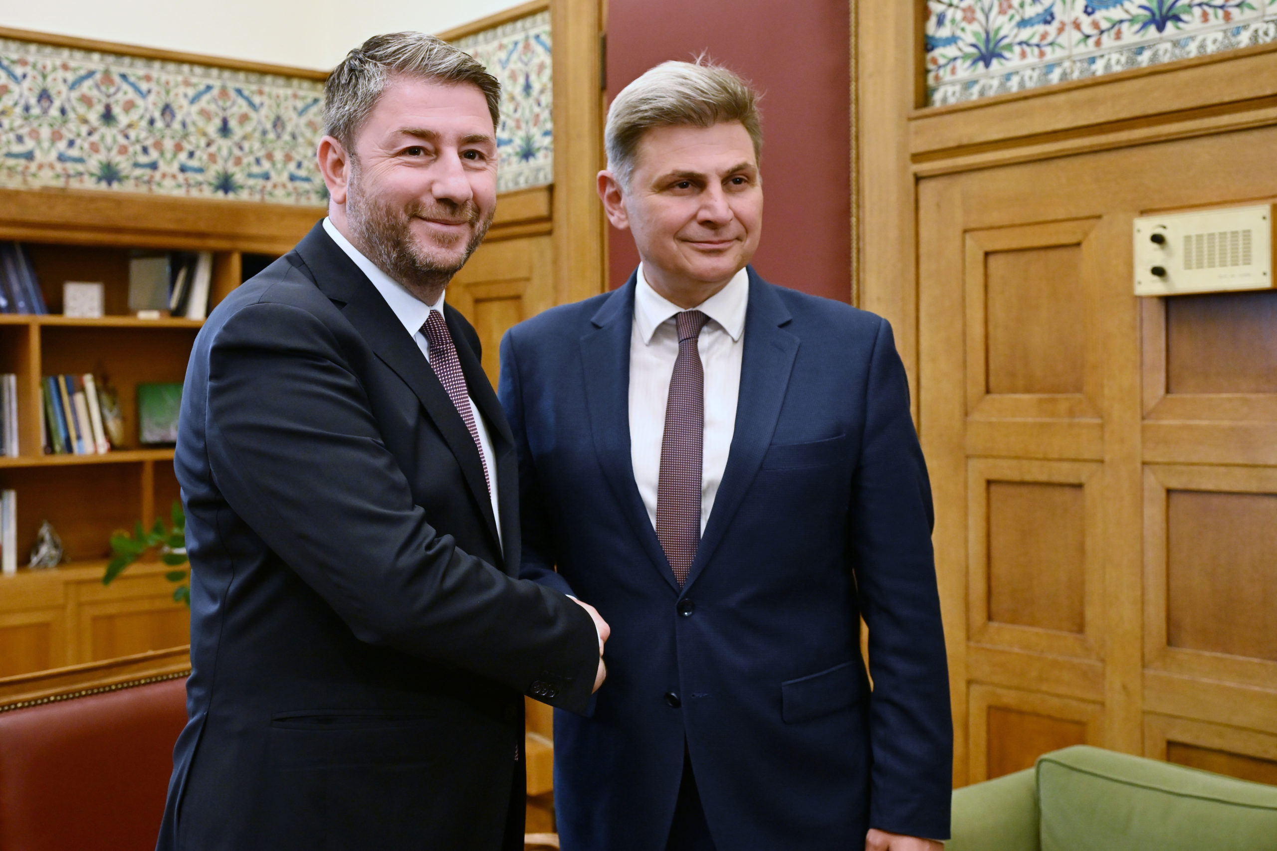 ΠΑΣΟΚ, Νίκος Φαραντούρης, Νίκος Ανδρουλάκης,