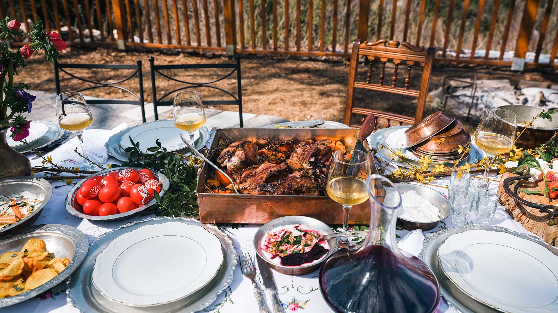 Απογειώνονται οι πασχαλινές αγορές: Πώς θα λειτουργήσουν σήμερα και αύριο τα μαγαζιά σε Αθήνα, Πειραιά και Θεσσαλονίκη