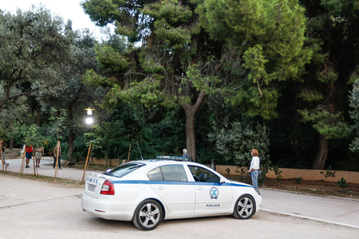 Μαρούσι: Επιτέθηκε με μαχαίρι σε 17χρονο για χρυσή αλυσίδα – Νοσηλεύεται στον Ερυθρό Σταυρό το θύμα