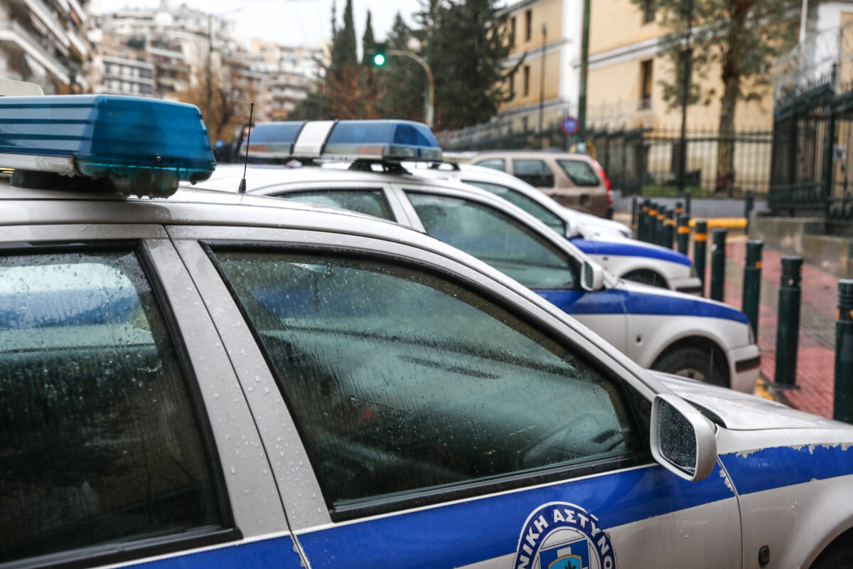 Ζωγράφου: Κλήση για πυροβολισμούς στις πανεπιστημιακές εστίες