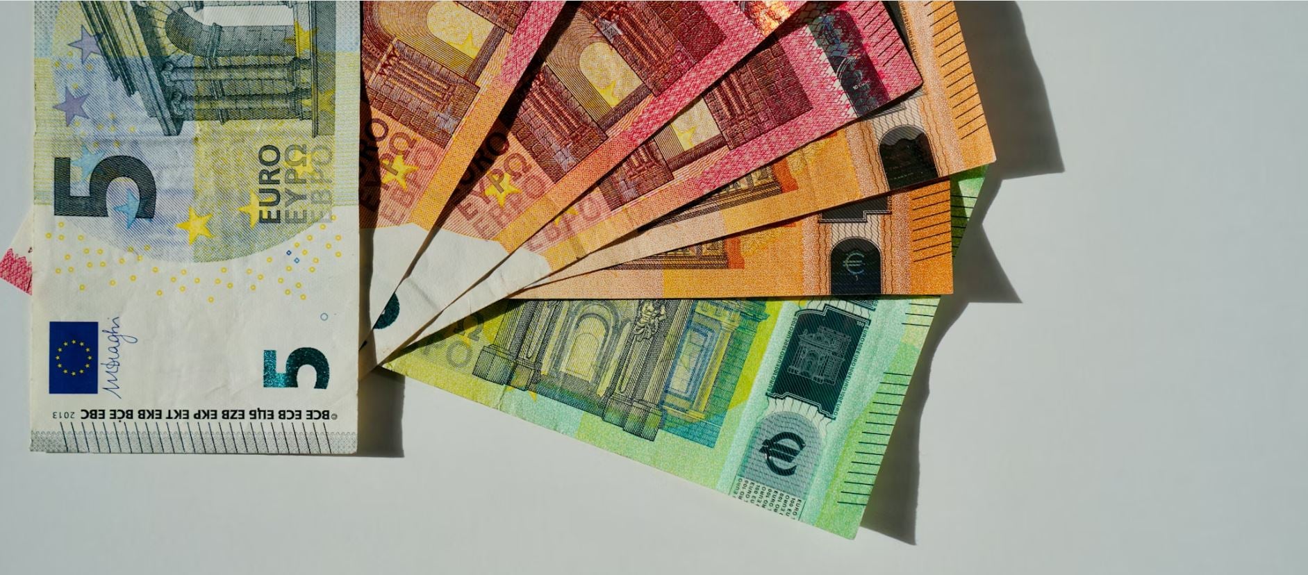 Home 53 e-ΕΦΚΑ και ΔΥΠΑ: Ποιοι θα λάβουν πληρωμές μέχρι τις 17 Απριλίου