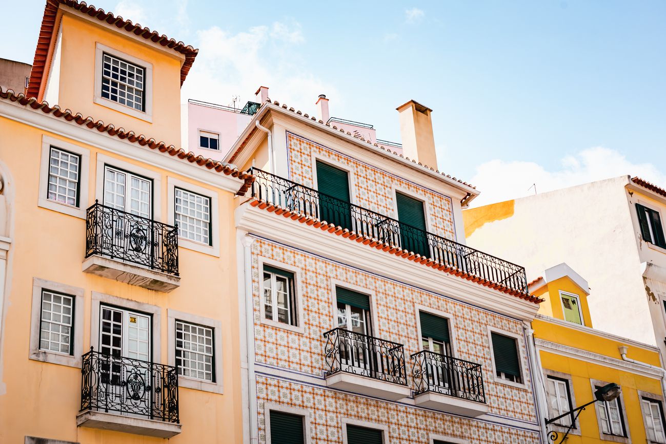 Ποιος ευρωπαϊκός προορισμός περιορίζει τις βραχυχρόνιες μισθώσεις