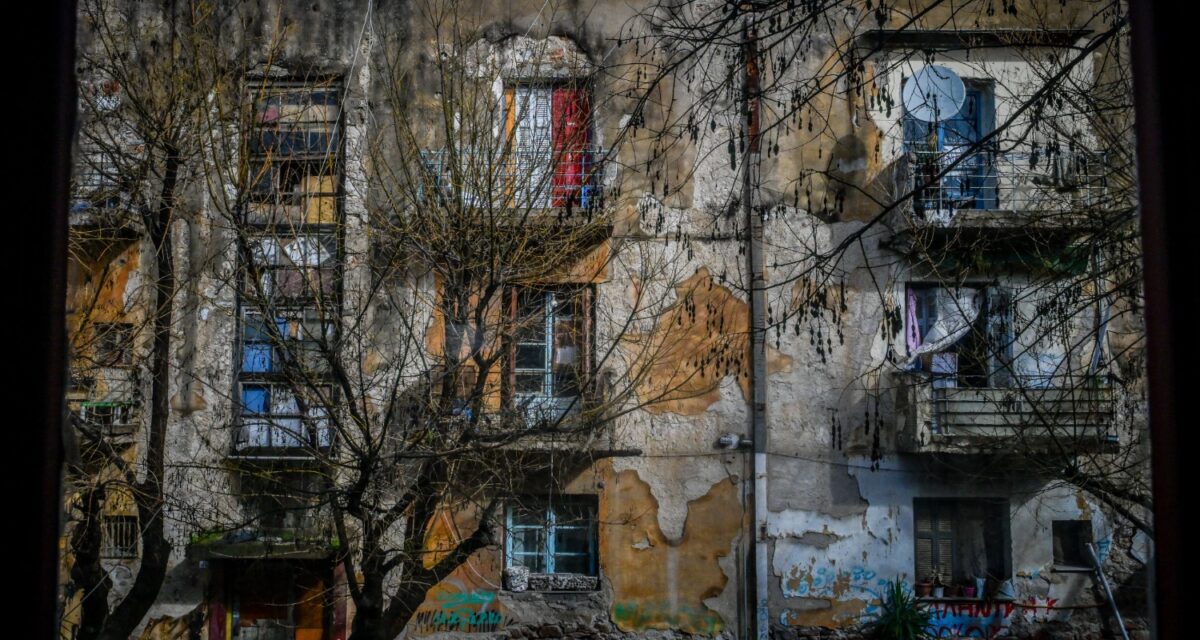 Περιφέρεια Αττικής για Προσφυγικά: «Δεν υφίσταται κανένα σενάριο κατεδάφισης, εγκατάλειψης ή εμπορευματοποίησης»