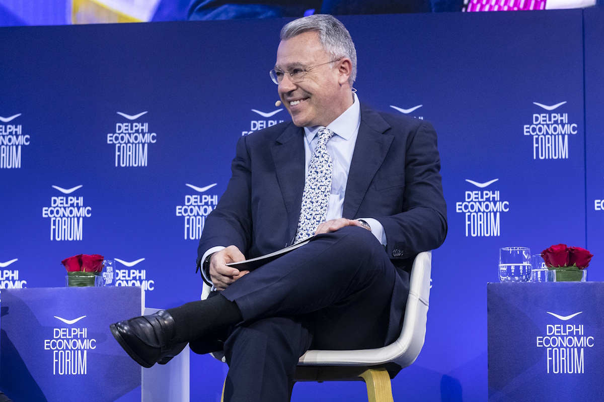 Ψάλτης (Alpha Bank): 300 δισ. ευρώ ετήσιες αποταμιεύσεις εκτός Ευρώπης