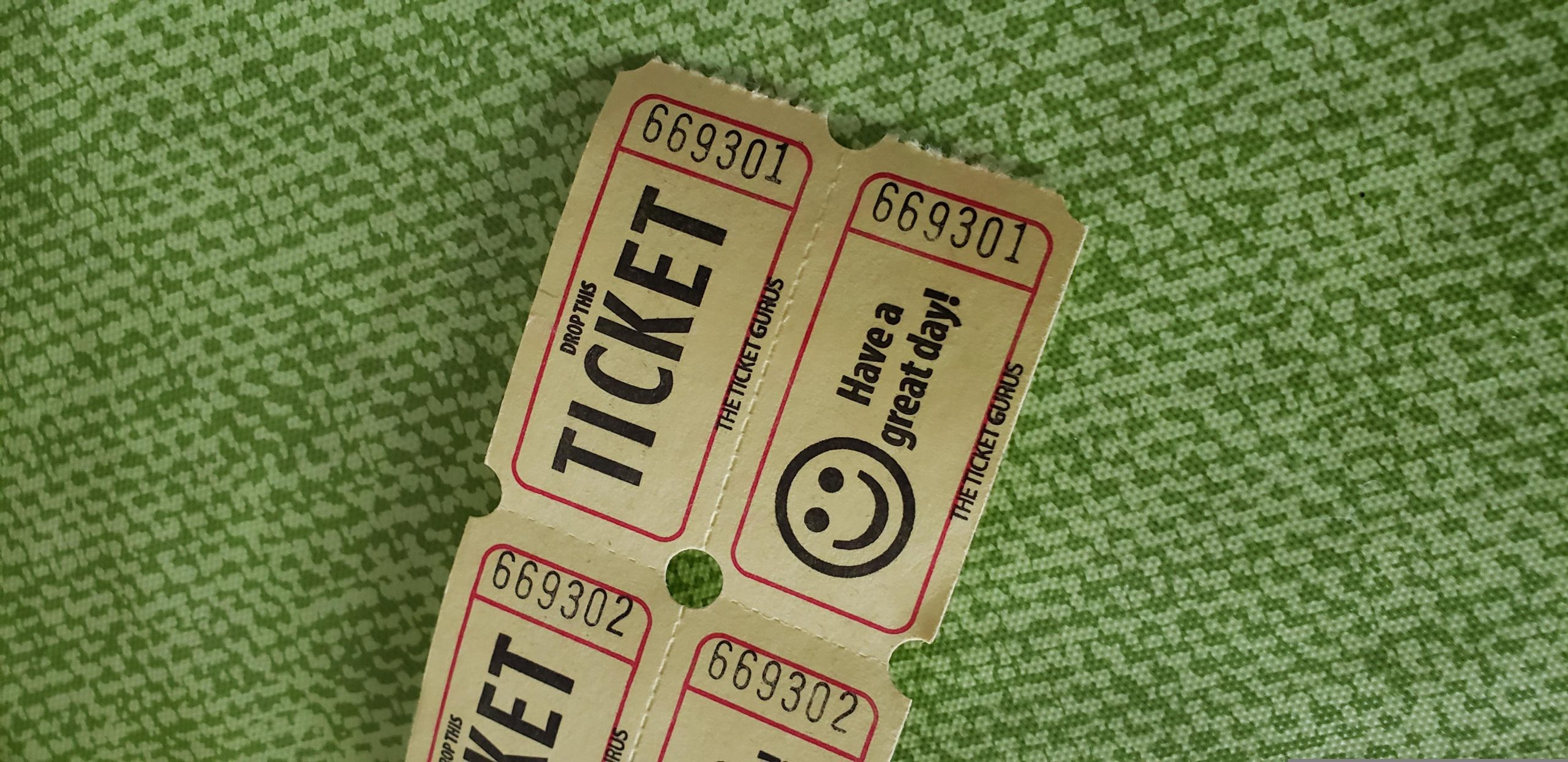 Παριζιάνος αγόρασε λαχνό 100 ευρώ και απέκτησε κάτι αξίας εκατομμυρίων! (photo)