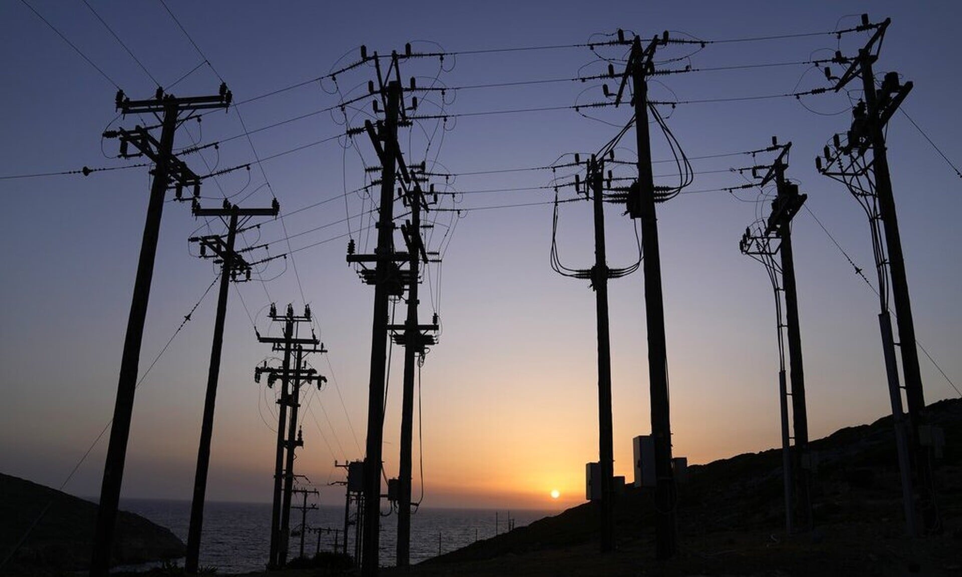 Home 72 Σύσκεψη μαραθώνιος στο υπουργείο Ενέργειας τη Μεγάλη Τετάρτη: Προτεραιότητα η ασφάλεια εφοδιασμού και η ηλεκτροδότηση για το Πάσχα