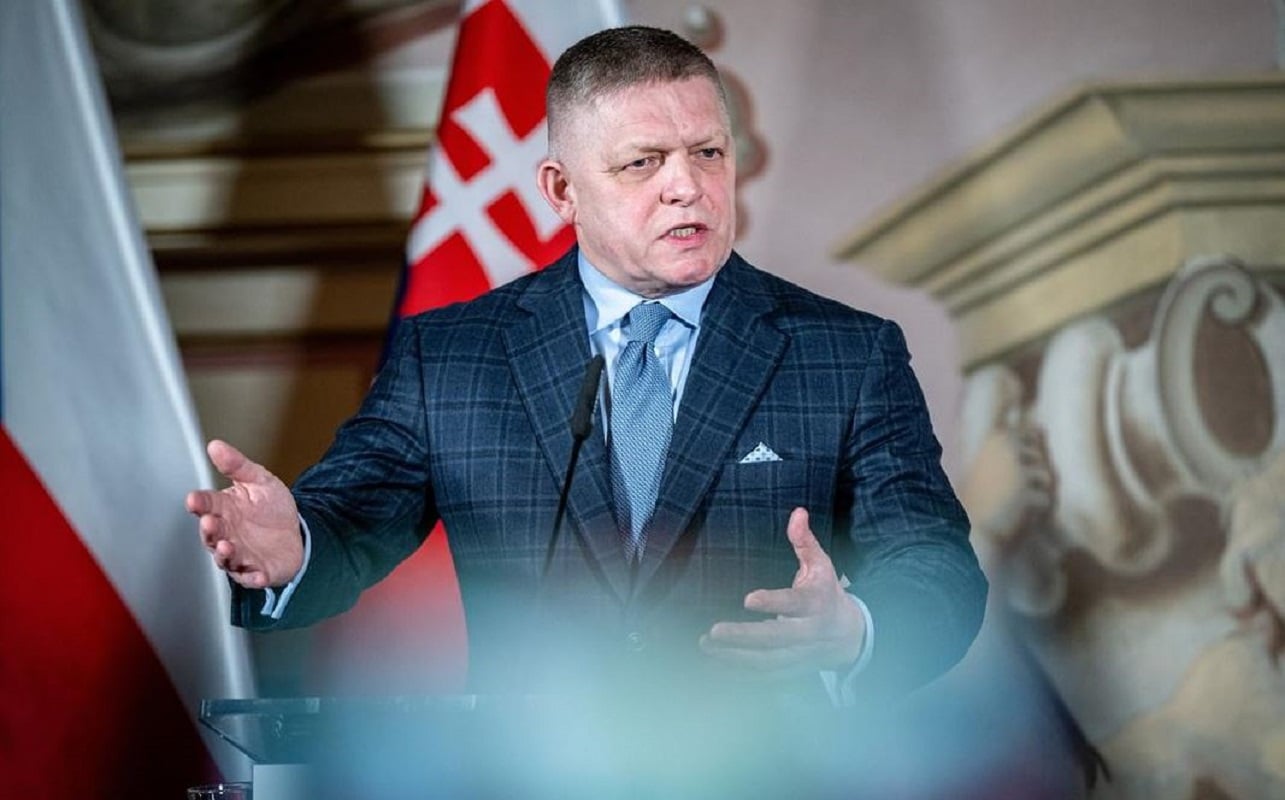 Οι Βαλτικές χώρες εμποδίζουν τον Σλοβάκο πρωθυπουργό: Απαγόρευση πτήσης προς Μόσχα