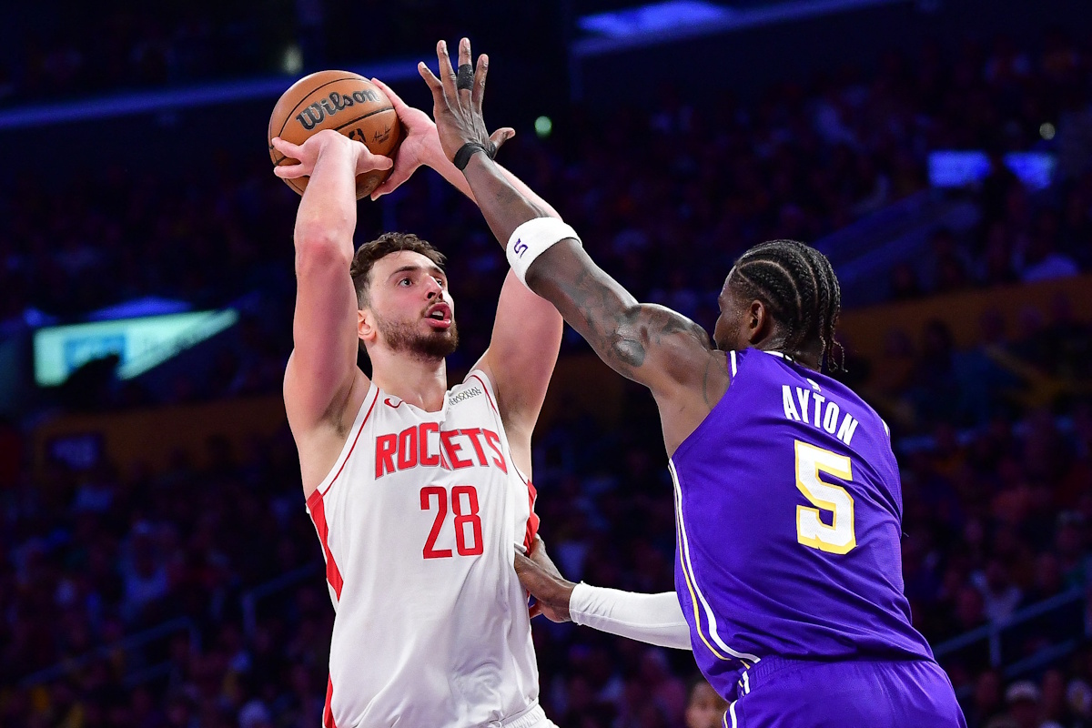 NBA πλέι οφ: Οι Ρόκετς έσπασαν την έδρα στο Λος Άντζελες, οι Καβαλίερς προηγήθηκαν απέναντι στους Ράπτορς