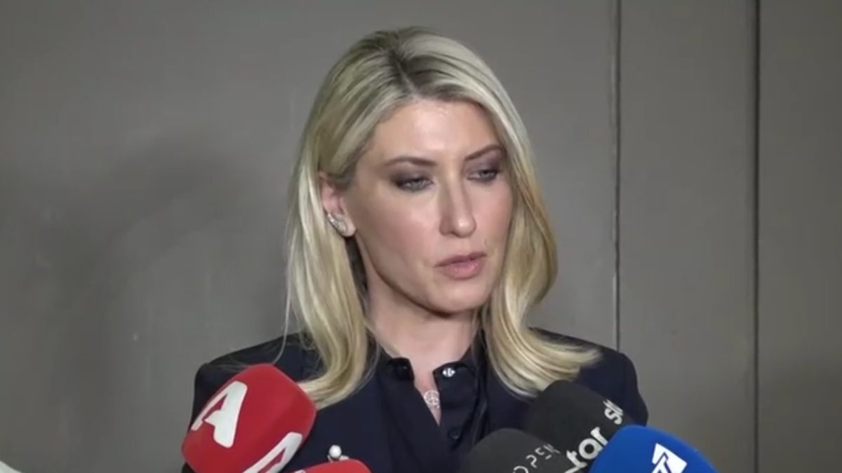 Σία Κοσιώνη: Η πρώτη της δημόσια τοποθέτηση μετά την αποχώρηση του Παπαδρόσου από τον ΣΚΑΪ