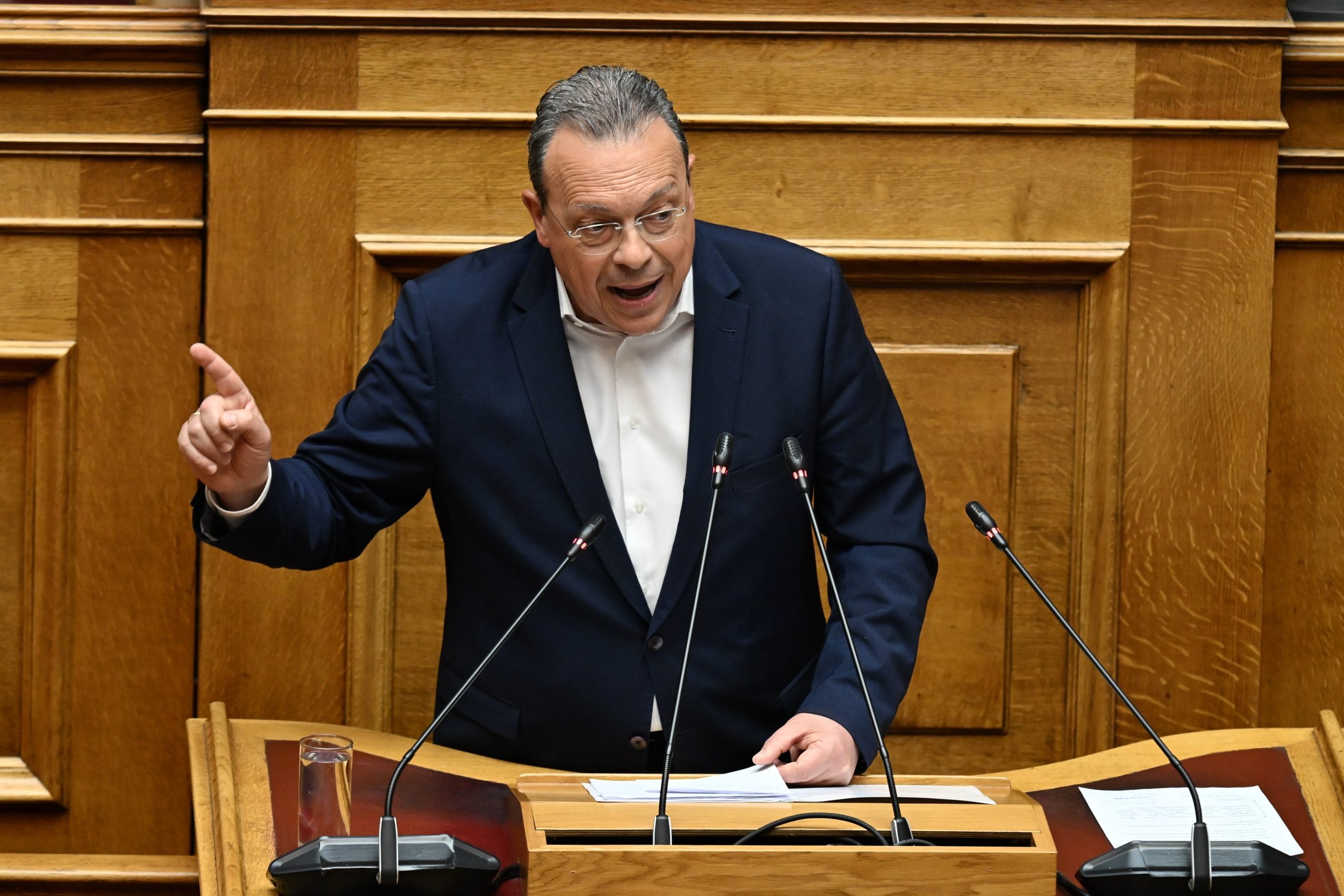 Φάμελλος στη Βουλή: Το καθεστώς Μητσοτάκη αποτελεί ανοιχτή πληγή και κίνδυνο για τη δημοκρατία